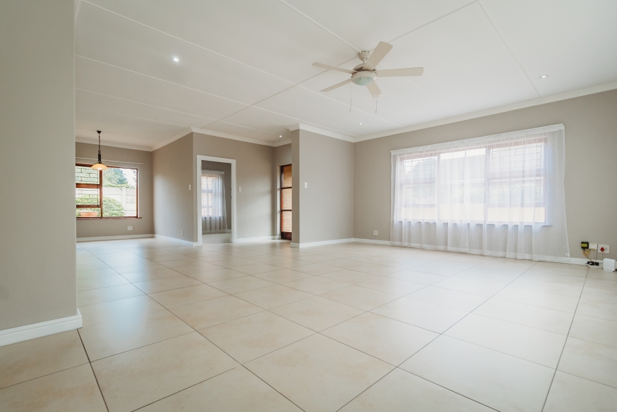 2 Bedroom Property for Sale in Bodorp Western Cape